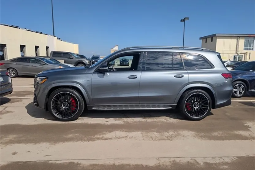 2021 Mercedes Benz GLS 63 AMG 4MATIC photo 1