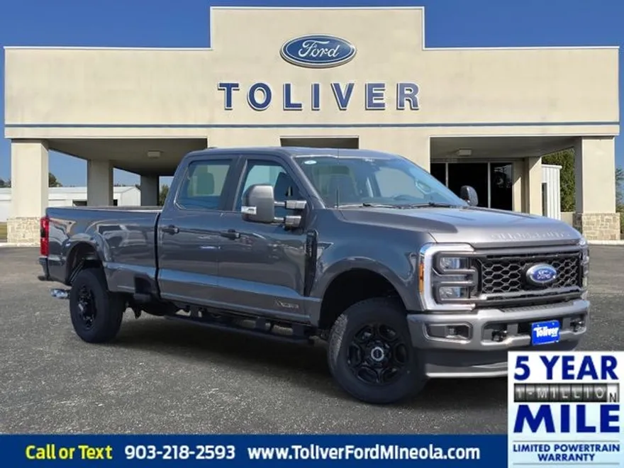 2025 Ford F-350 XL photo 1