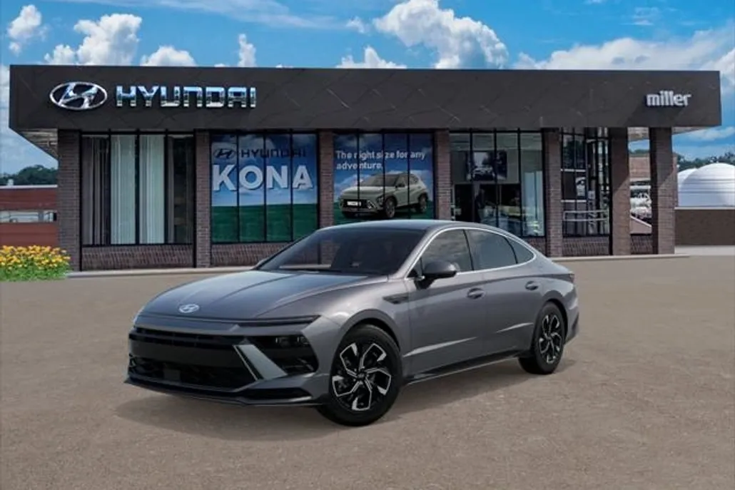 2025 Hyundai Sonata SEL photo 1