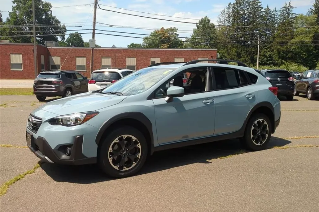 2022 Subaru Crosstrek Premium photo 1