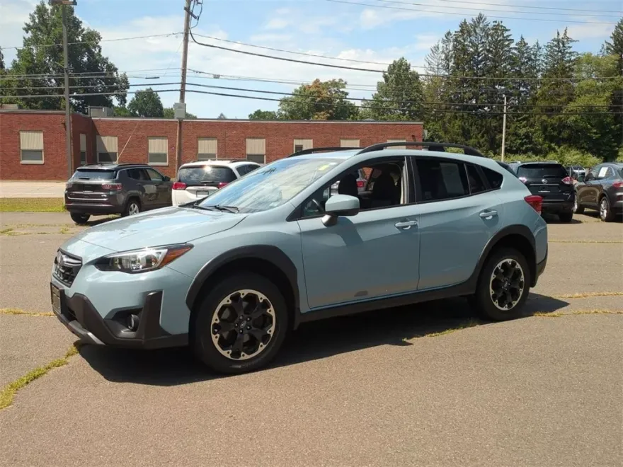 2022 Subaru Crosstrek Premium photo 1