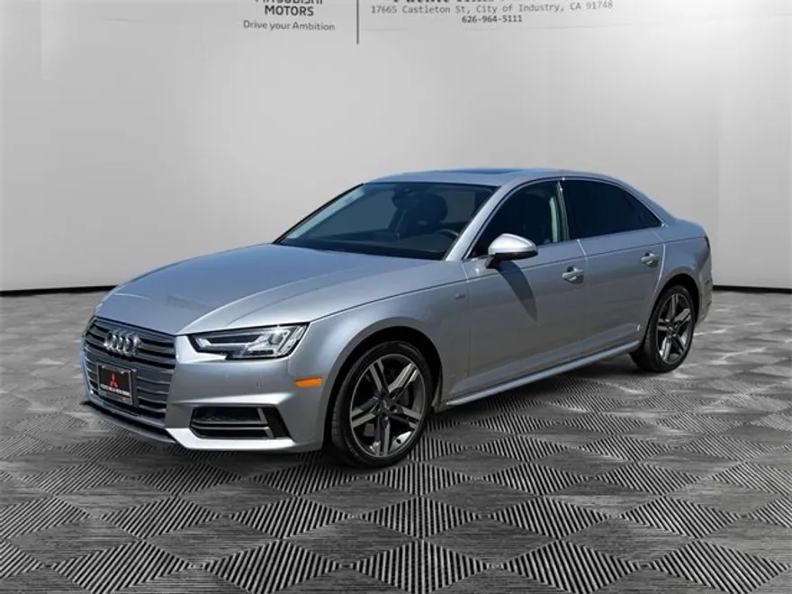 2018 Audi A4 2.0T Premium photo 1