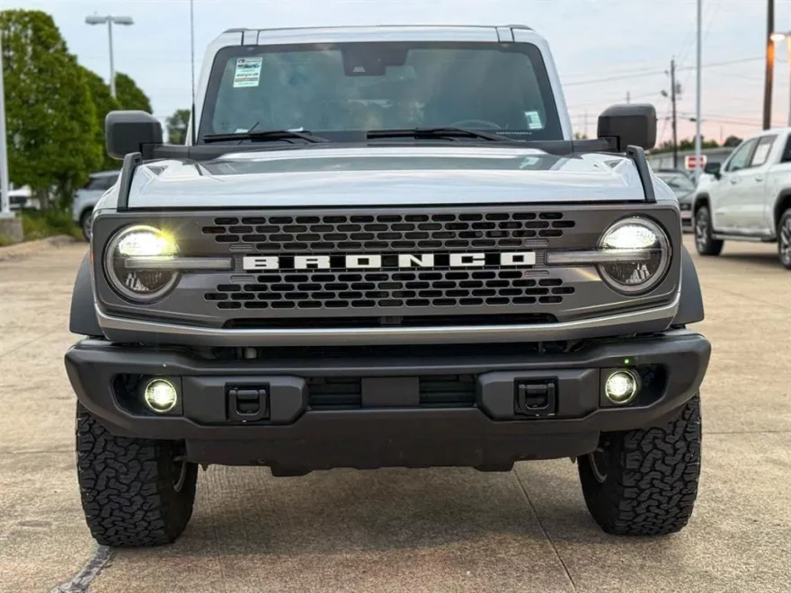 2023 Ford Bronco Base Big Bend Black Diamond Outer Banks Badlands Wildtrak Everglades photo 1