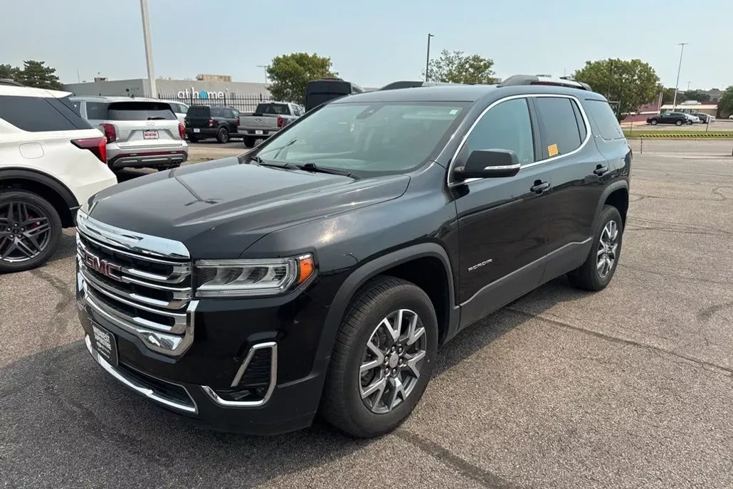 2023 Gmc Acadia SLT photo 1