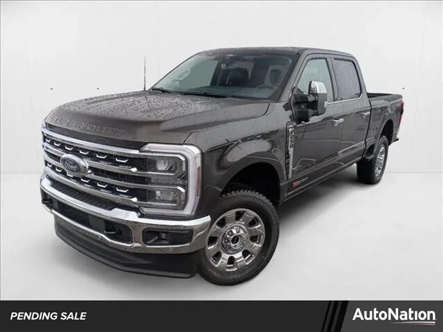 2025 Ford F-250 Lariat photo 1
