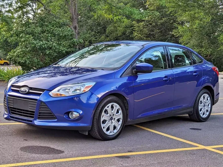2012 Ford Focus SE photo 1