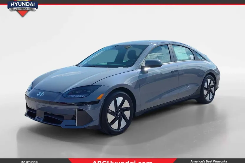 2025 Hyundai Ioniq 6 SE photo 1