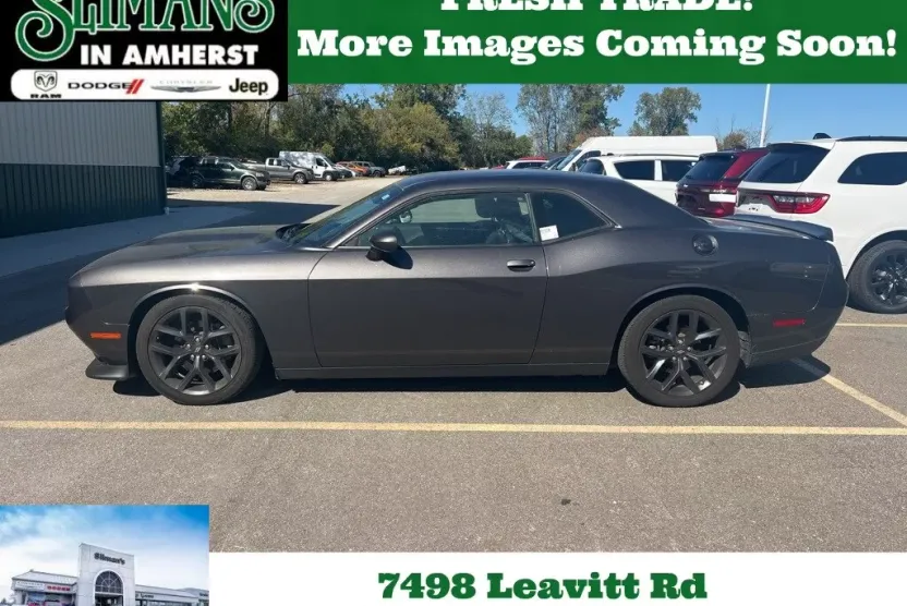 2022 Dodge Challenger GT photo 1