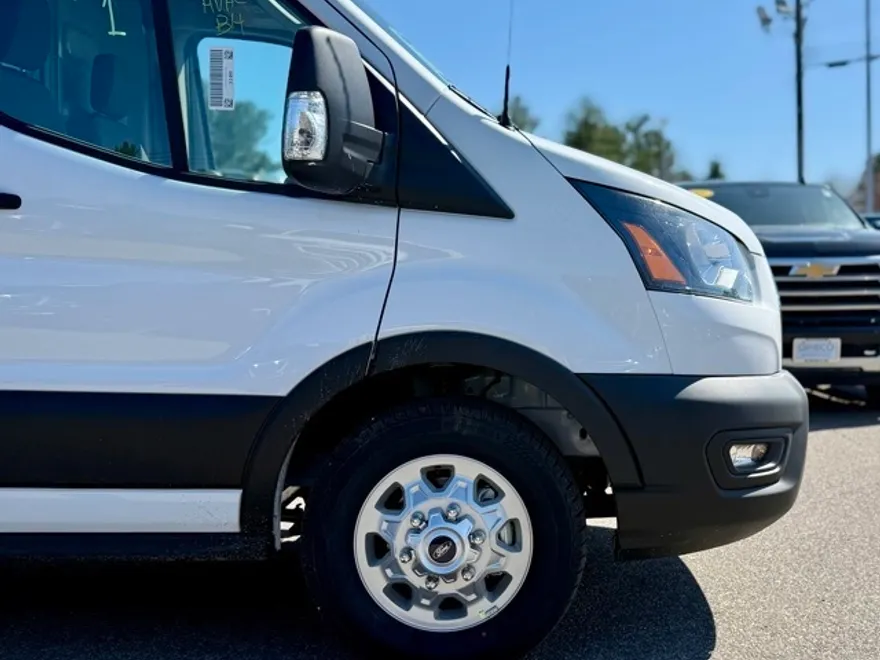 2025 Ford Transit Cargo Van photo 1