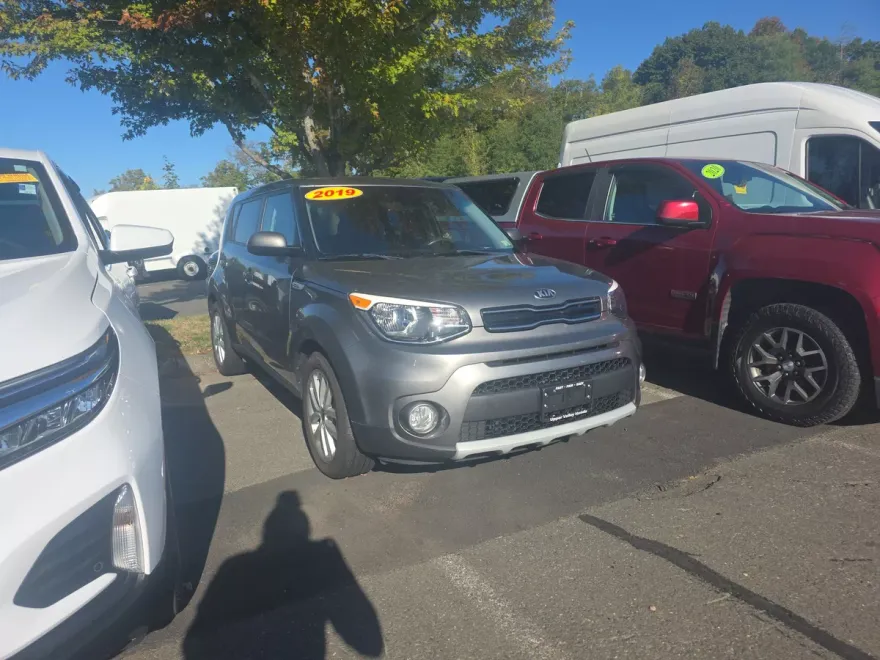 2019 Kia Soul Plus photo 1
