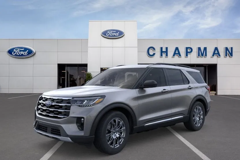2025 Ford Explorer photo 1
