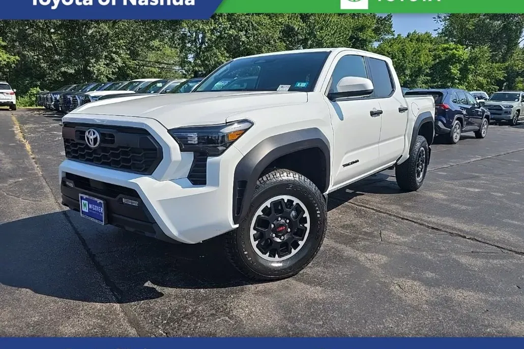 2025 Toyota Tacoma TRD Off-Road photo 1