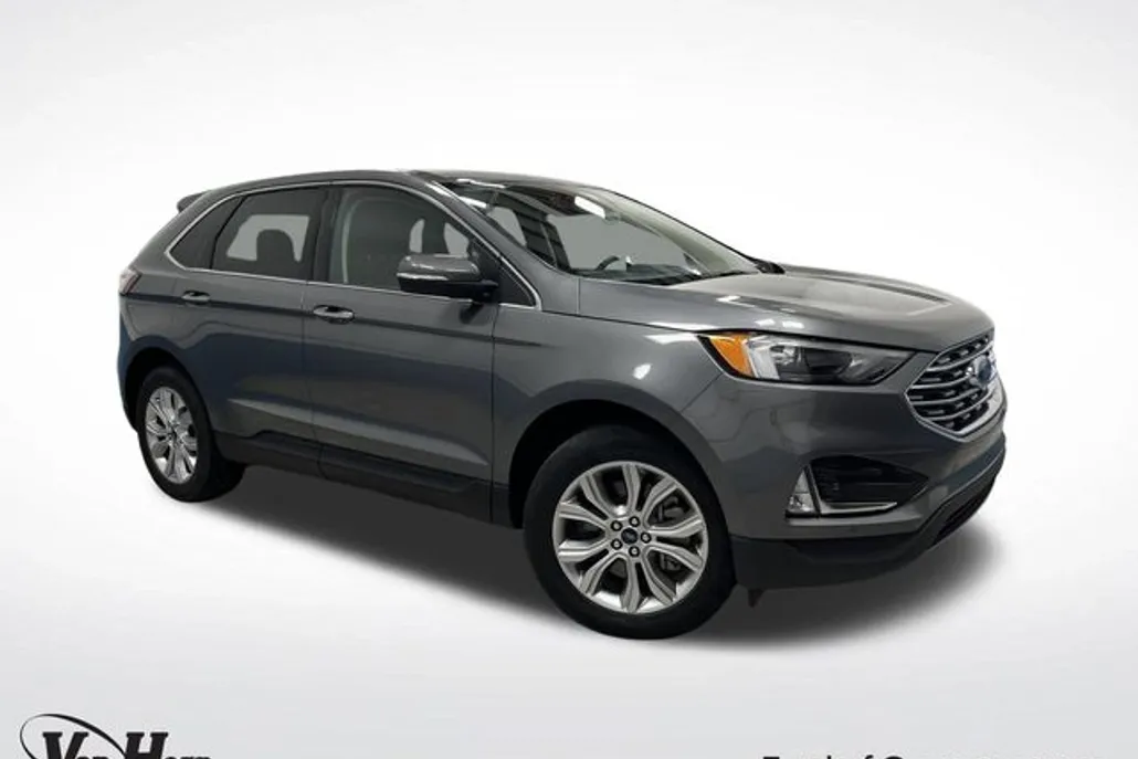 2024 Ford Edge Titanium photo 1