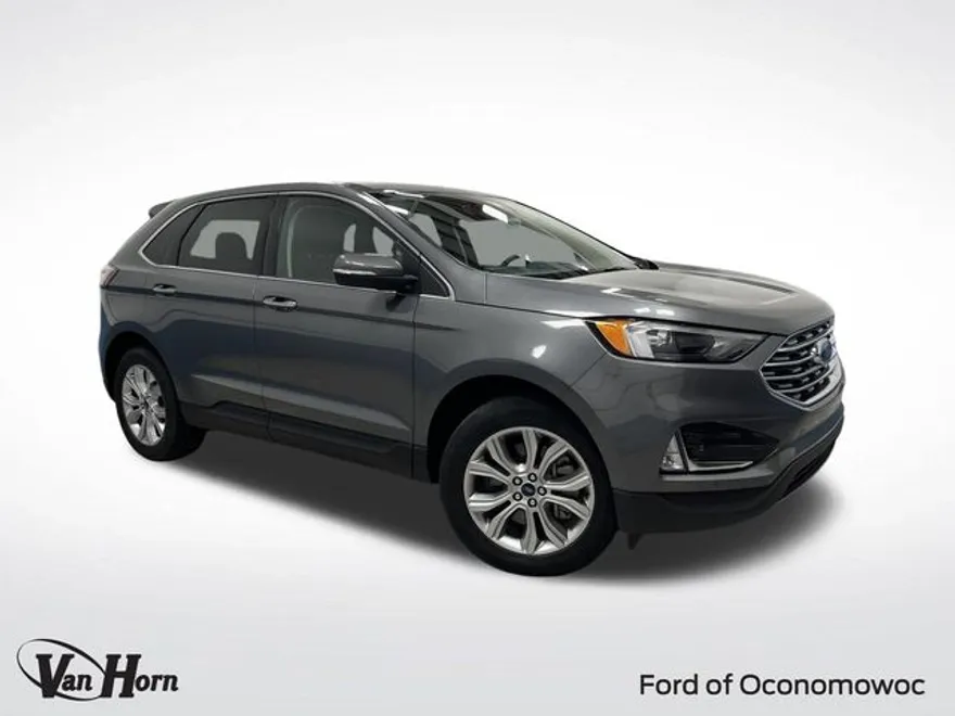 2024 Ford Edge Titanium photo 1
