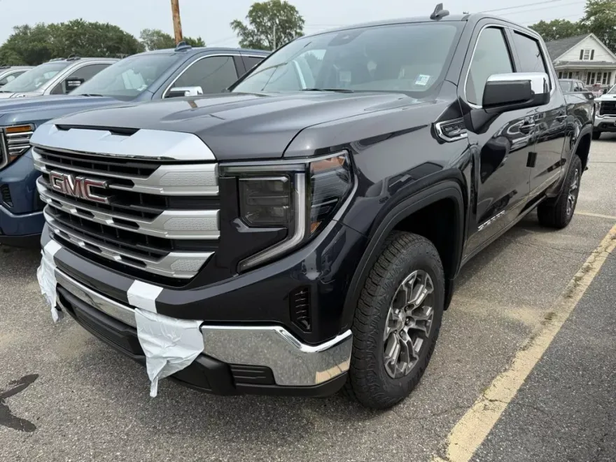 2026 Gmc Sierra 1500 SLE photo 1