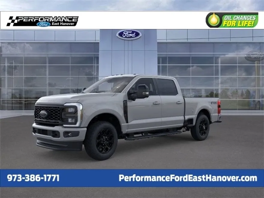 2025 Ford F-350 Lariat photo 1