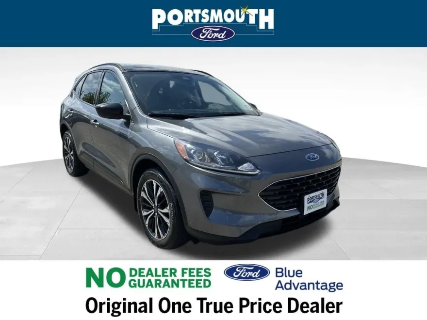 2022 Ford Escape SE photo 1