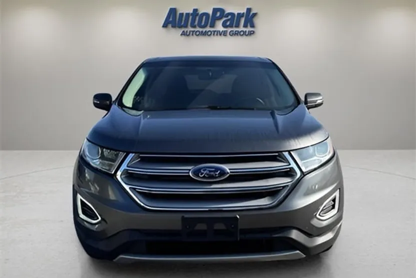 2015 Ford Edge SEL photo 1