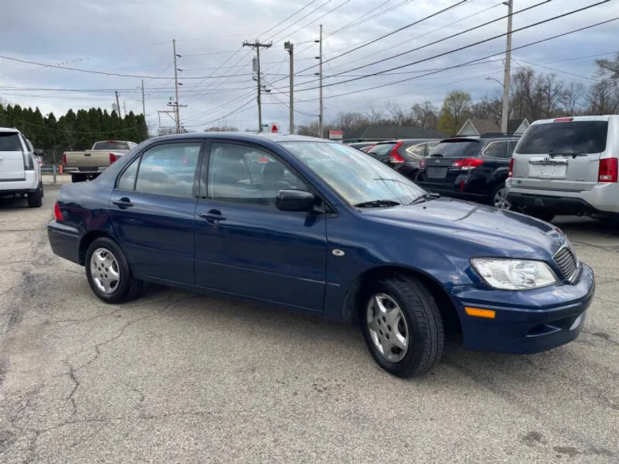 2002 Mitsubishi Lancer ES photo 1