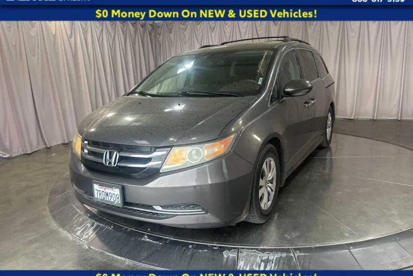 2016 Honda Odyssey EX-L photo 1