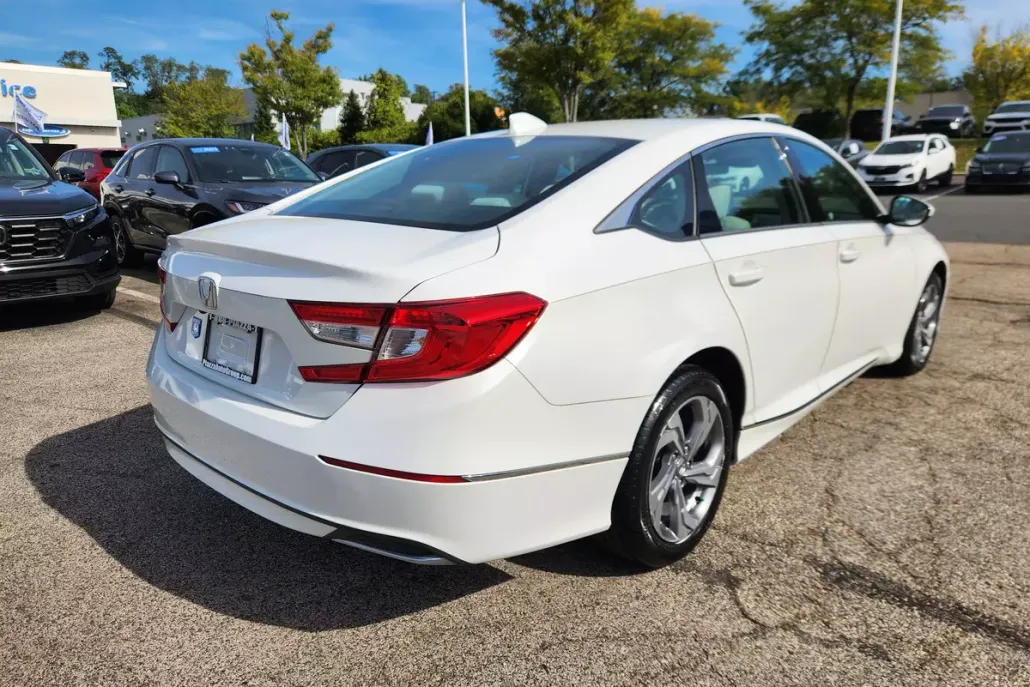 2019 Honda Accord EX 1.5T photo 1