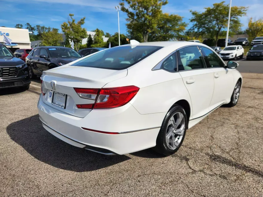 2019 Honda Accord EX 1.5T photo 1