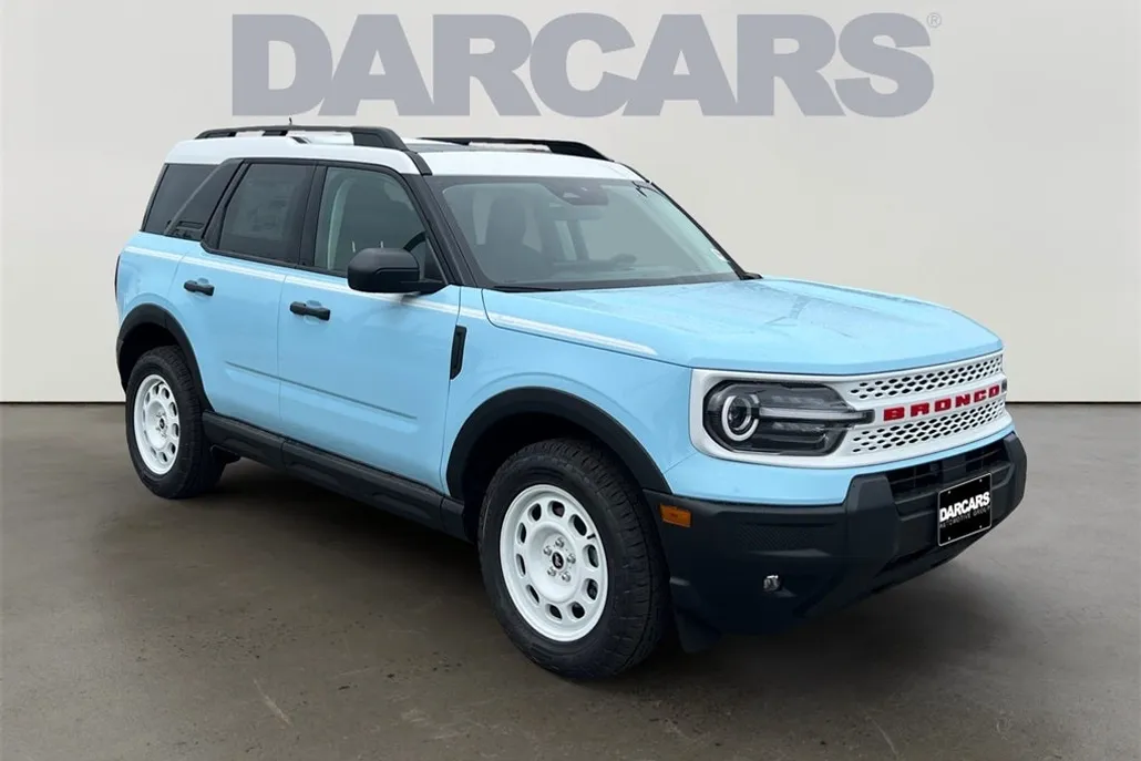 2025 Ford Bronco Sport Heritage photo 1