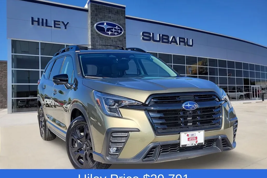 2023 Subaru Ascent Onyx Edition photo 1