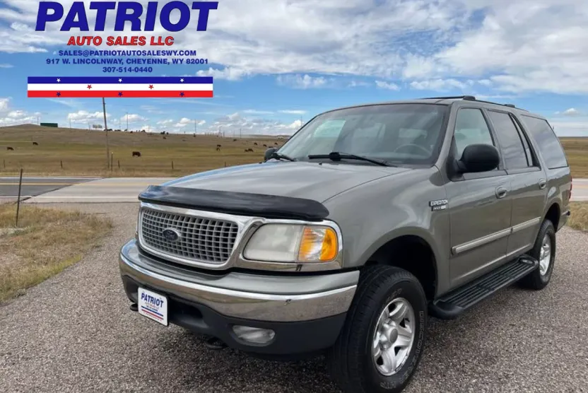 1999 Ford Expedition XLT photo 1