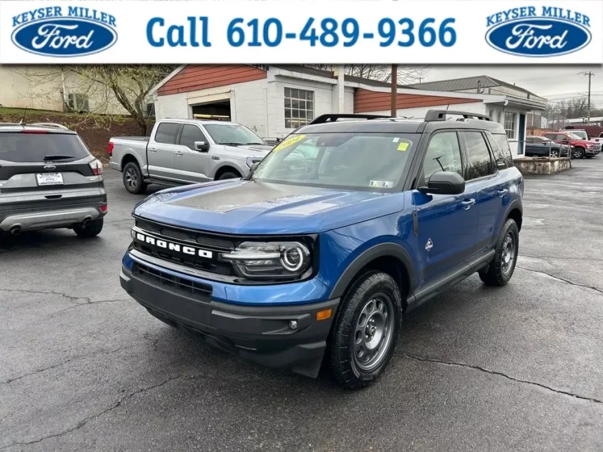 2024 Ford Bronco Sport Outer Banks photo 1