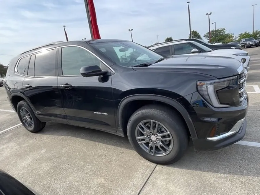 2025 Gmc Acadia Elevation photo 1