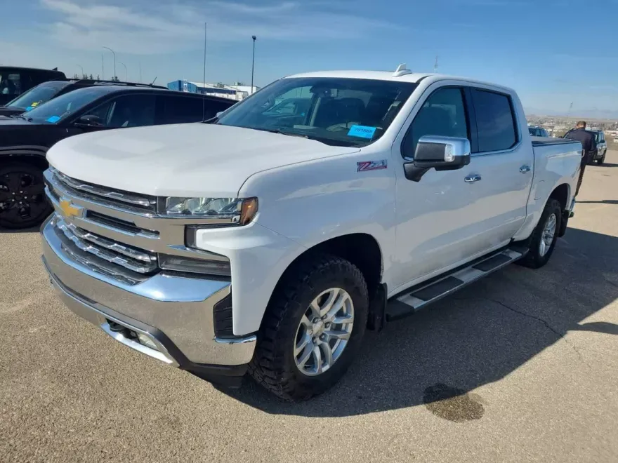 2020 Chevrolet Silverado 1500 LTZ photo 1