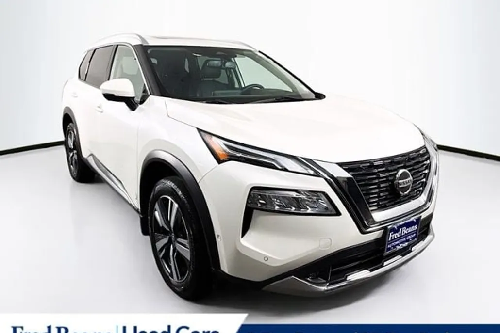 2021 Nissan Rogue Platinum photo 1