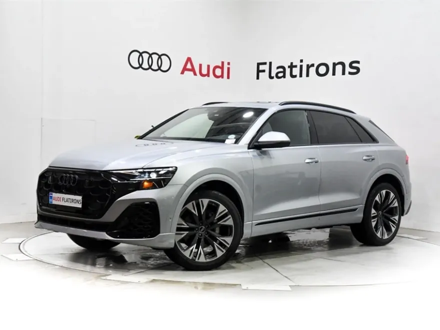 2025 Audi Q8 Premium Plus photo 1