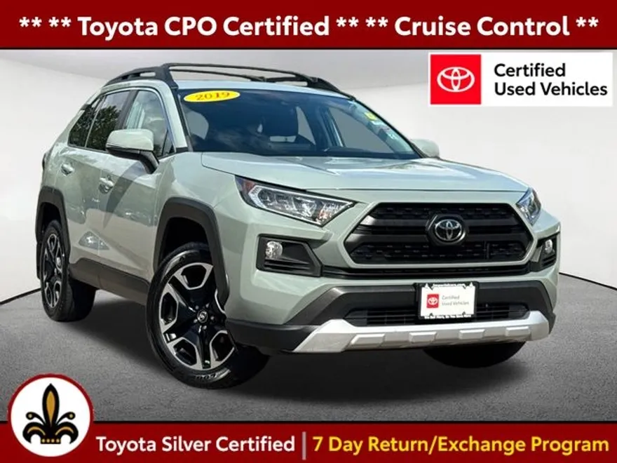 2019 Toyota RAV4 Adventure photo 1