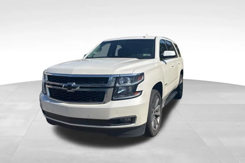 2017 Chevrolet Tahoe LT photo 1