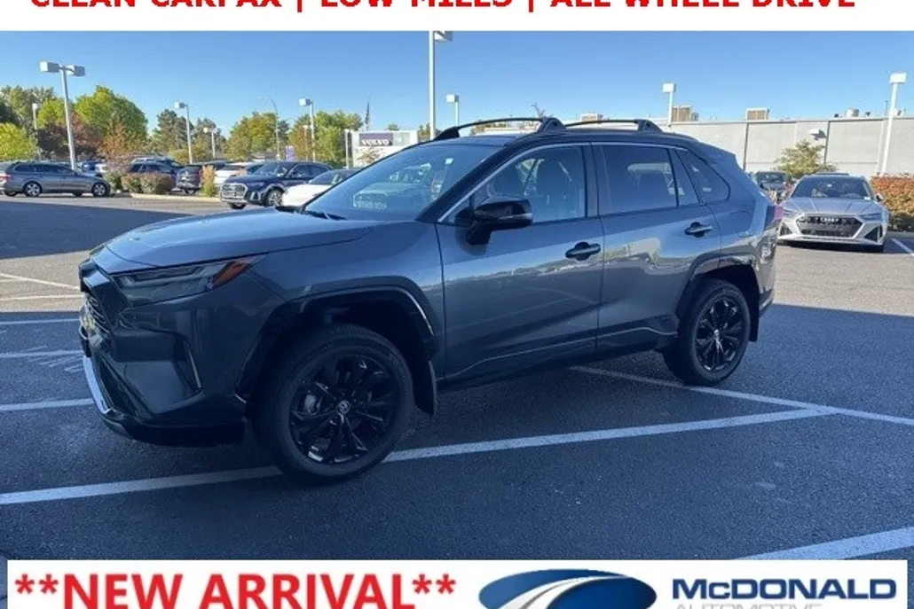 2024 Toyota RAV4 Hybrid XSE photo 1