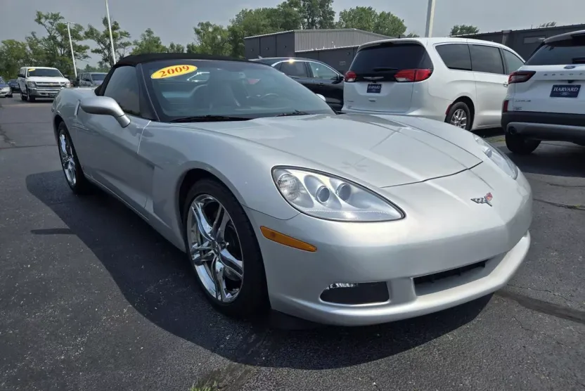 2009 Chevrolet Corvette 1LT Convertible photo 1