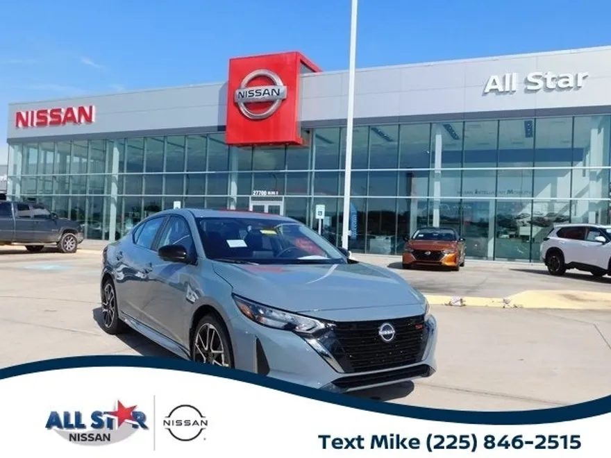 2025 Nissan Sentra SR photo 1