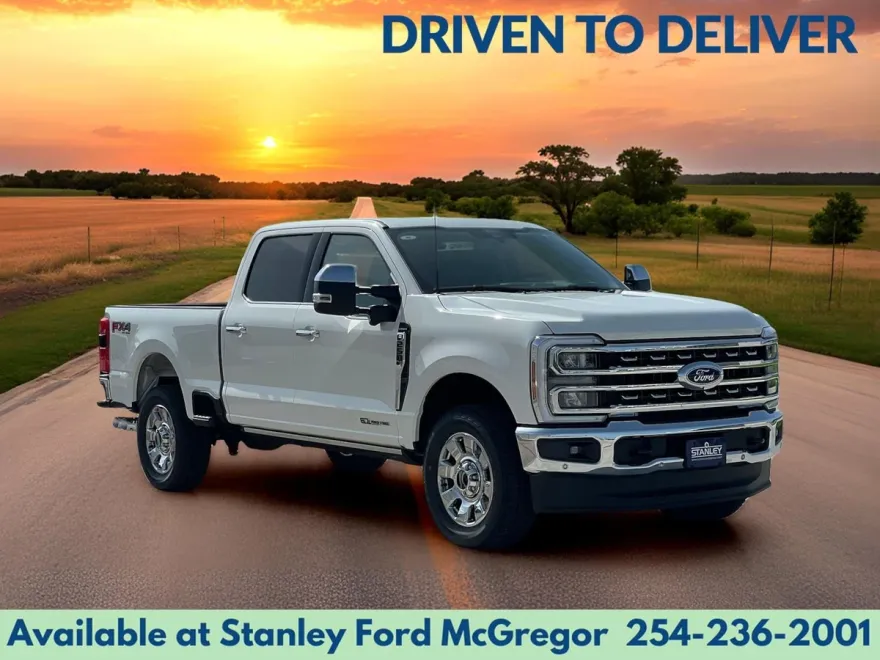 2025 Ford F-250 Lariat photo 1