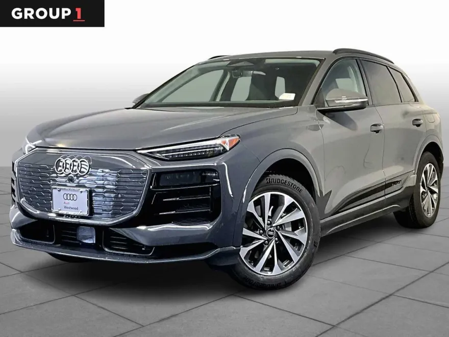 2025 Audi Q6 E-tron Premium Plus photo 1