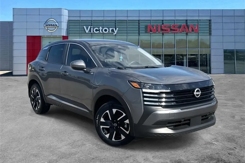 2025 Nissan Kicks SV photo 1