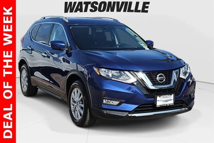 2018 Nissan Rogue SV photo 1