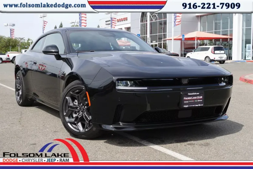 2025 Dodge Charger R/T photo 1