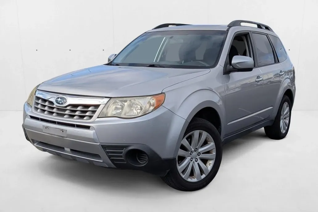 2013 Subaru Forester 2.5X Premium photo 1