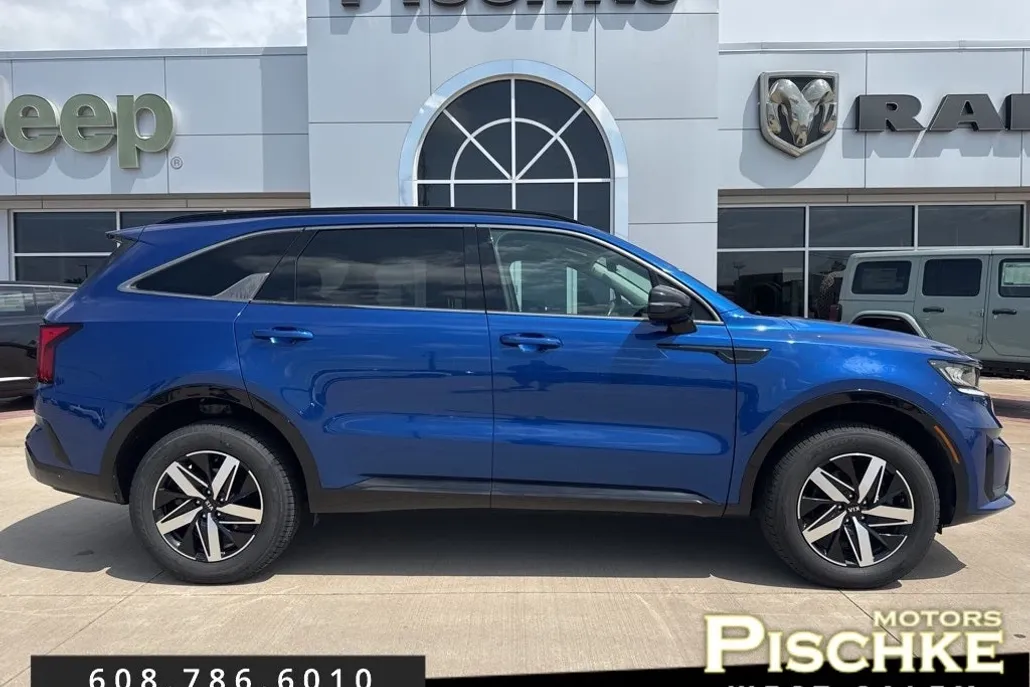 2021 Kia Sorento EX photo 1
