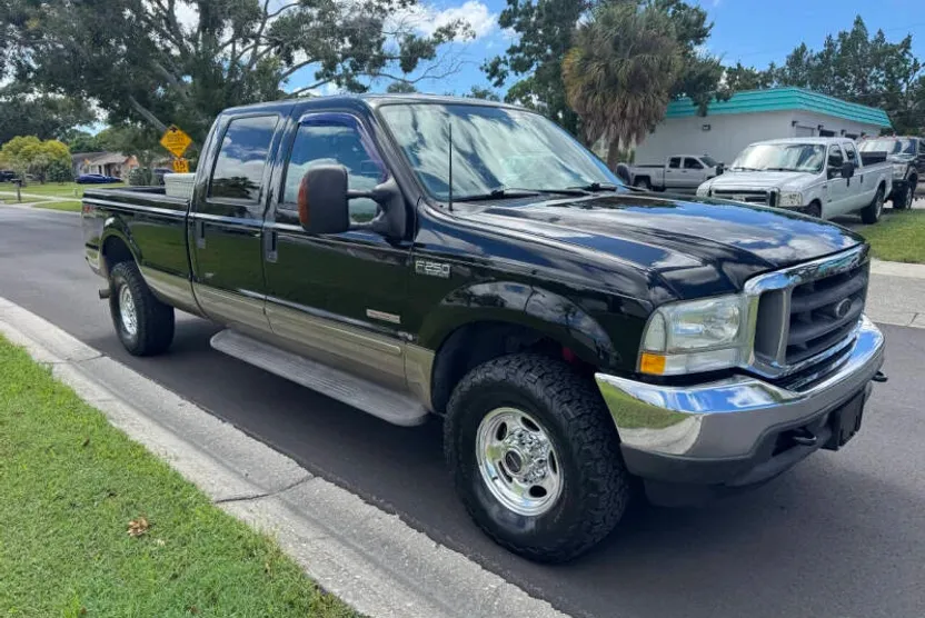 2003 Ford F-250 Lariat photo 1