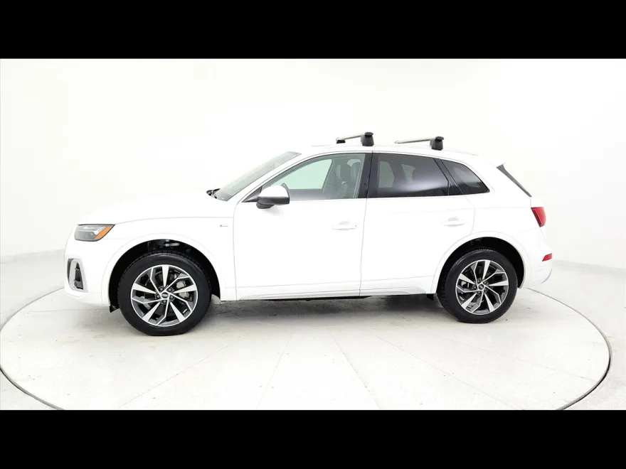 2023 Audi Q5 45 S line Premium Plus photo 1