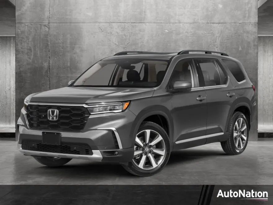 2024 Honda Pilot Touring photo 1