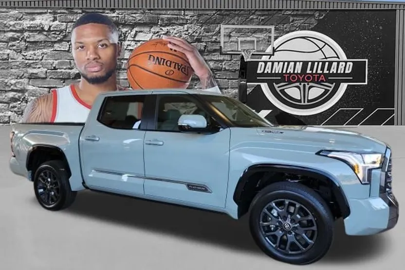 2026 Toyota Tundra Platinum CrewMax photo 1